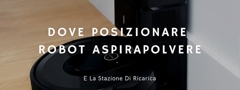 Scritta bianca dove posizionare robot aspirapolvere e la stazione di ricarica fotografia sfondo aspirapolvere Roomba nero con stazione di ricarica nera attaccata al muro bianco e pavimento in legno