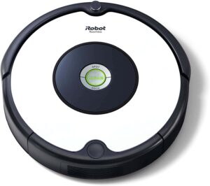 Scopri di più sull'articolo Recensione dell’iRobot Roomba 605: Aspirapolvere robot di base e per lo più facile da usare